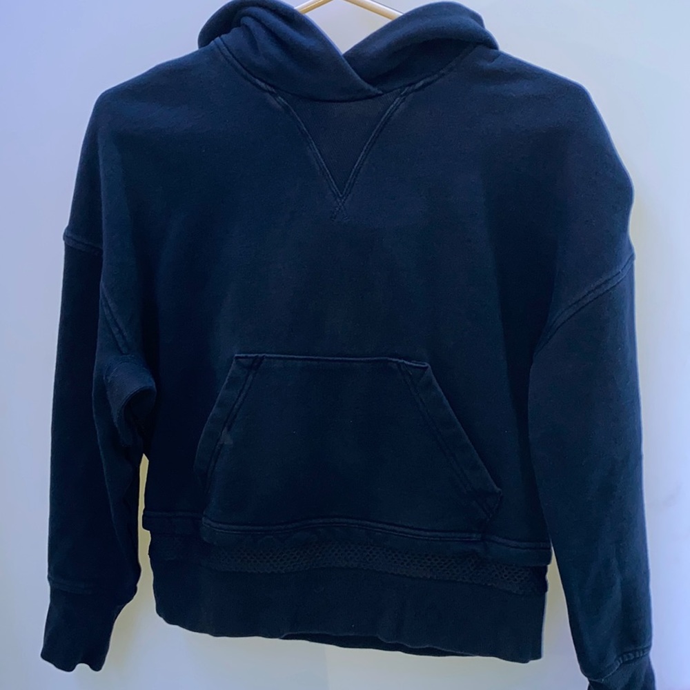 Lululemon crop hoodie